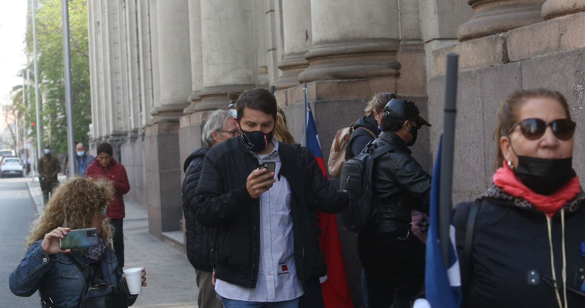 Francisco “Pancho Malo” Muñoz denuncia agresión en las afueras del Congreso: “Lo enviaron”