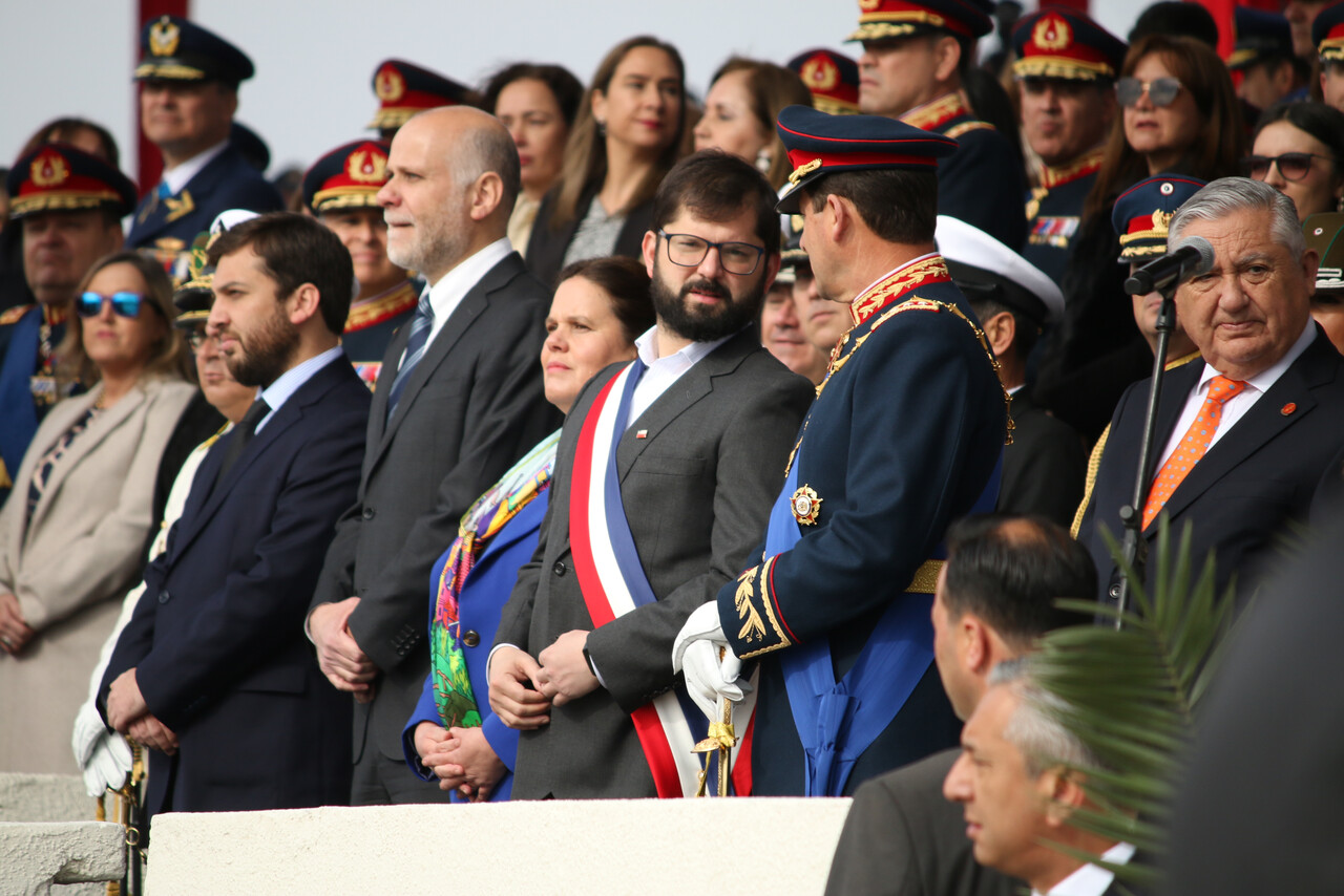 El presidente de la República Gabriel Boric, durante la Parada Militar 2022 en honor a las Glorias del Ejército