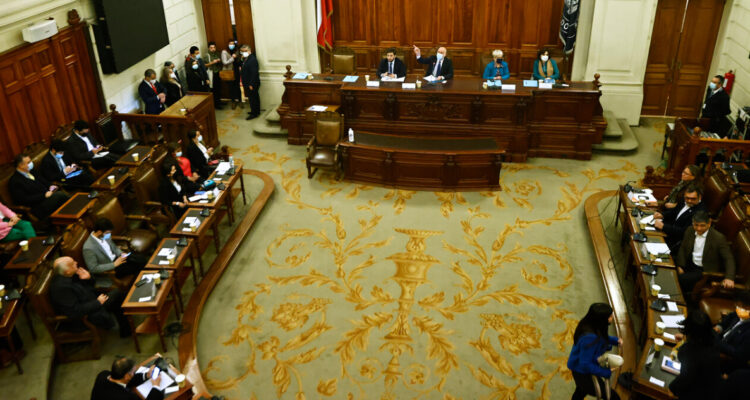 Partidos acuerdan órgano 100% elegido y comité de expertos para continuar con proceso constituyente