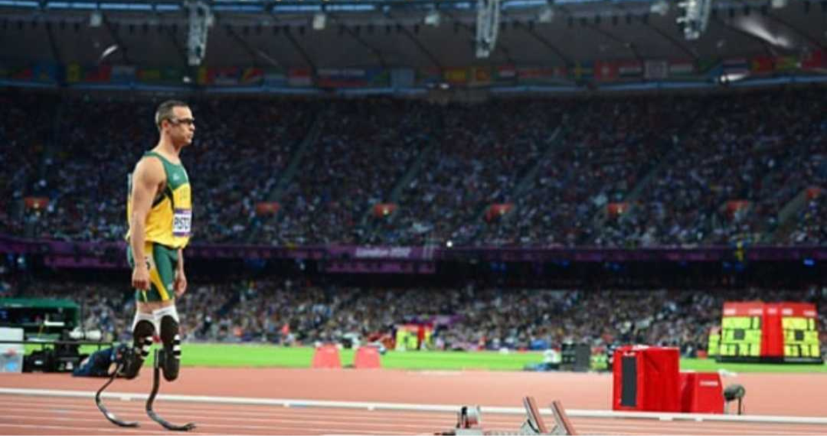 Pistorius pide rebajar su condena por homicidio.