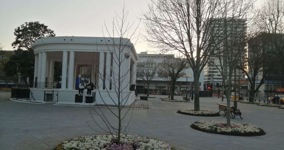 Sin estatua de Pedro de Valdivia: reabren Plaza Independencia de Concepción.