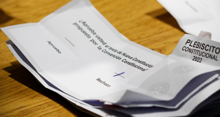 La opción Rechazo le sacó más de 50 puntos de ventaja al “Apruebo” en los quintiles de ingresos más bajos.