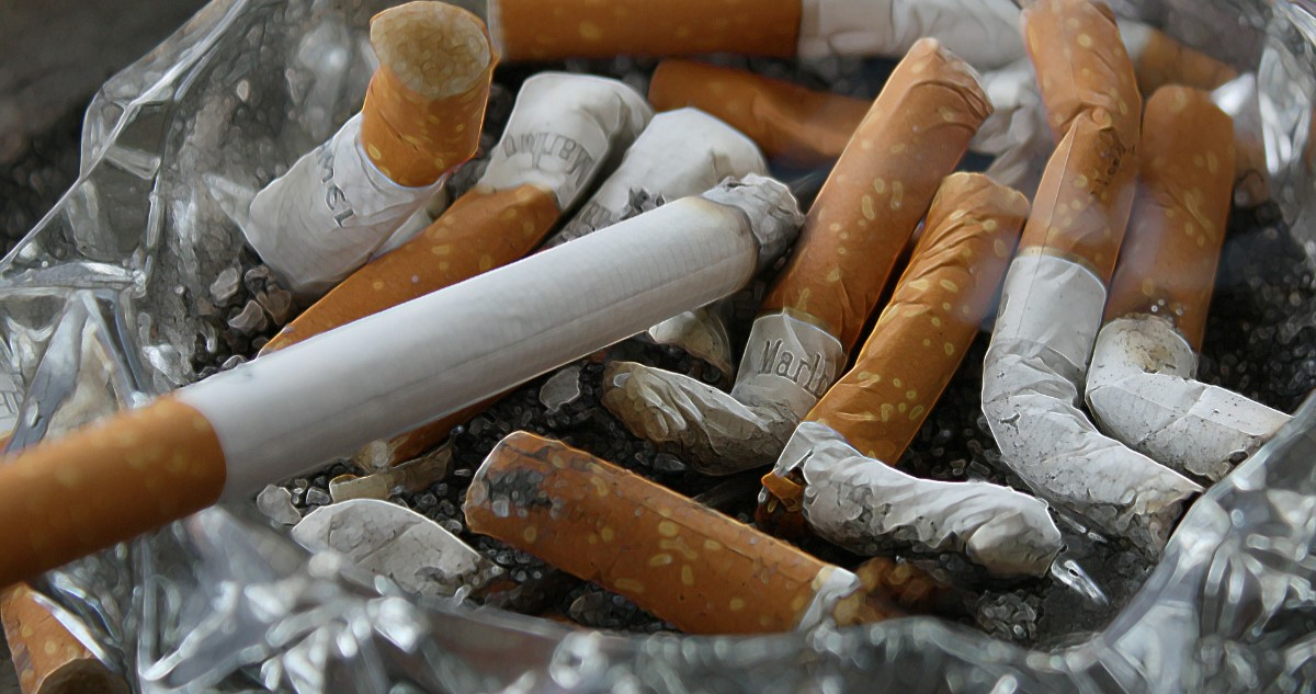 Por qué las personas tienden a engordar tras dejar de fumar