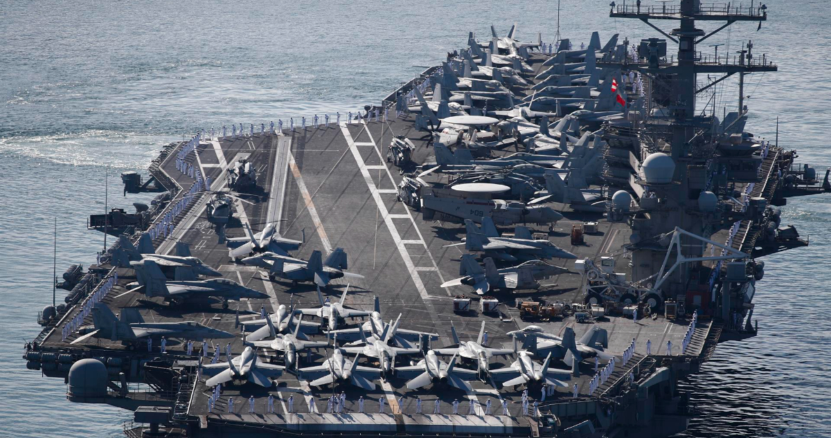 Portaaviones Ronald Reagan llega a Corea del Sur ante posible test atómico de Corea del Norte