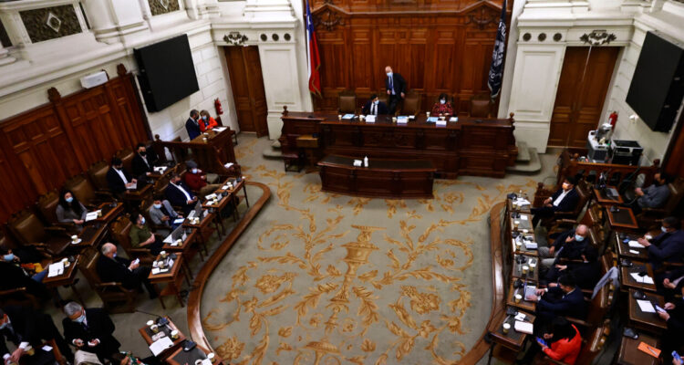 Proceso constituyente: inicia “diálogo cerrado” entre oficialismo y Chile Vamos para agilizar debate