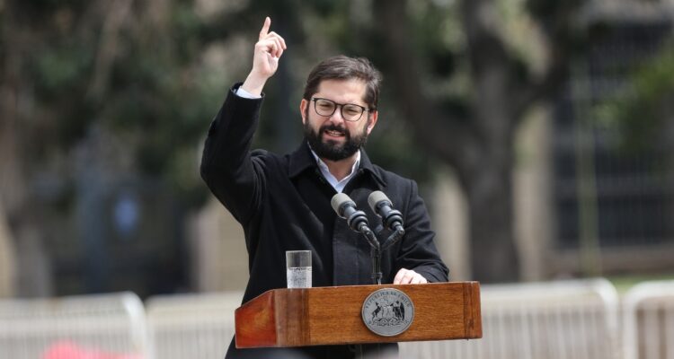 Reapertura de Rapa Nui