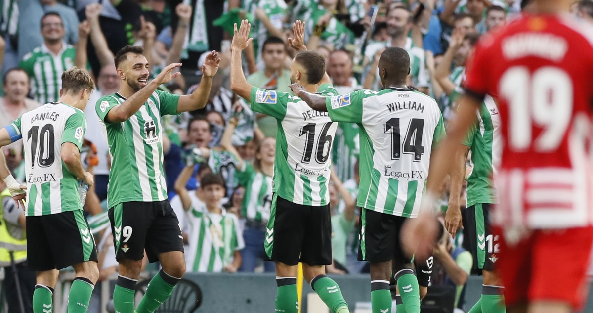 Real Betis sigue firme en La Liga tras vencer a Girona.