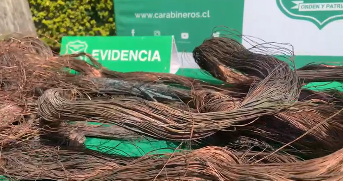 Carabineros detiene a acusado de comprar cables de cobre avaluado en $8 millones en Pudahuel