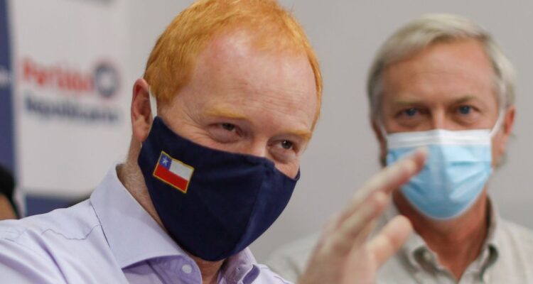 Rojo Edwards partido republicano