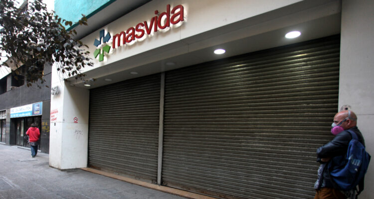 Seguro complementario de salud: aseguradora extiende plazo para reembolsos ante crisis en isapres