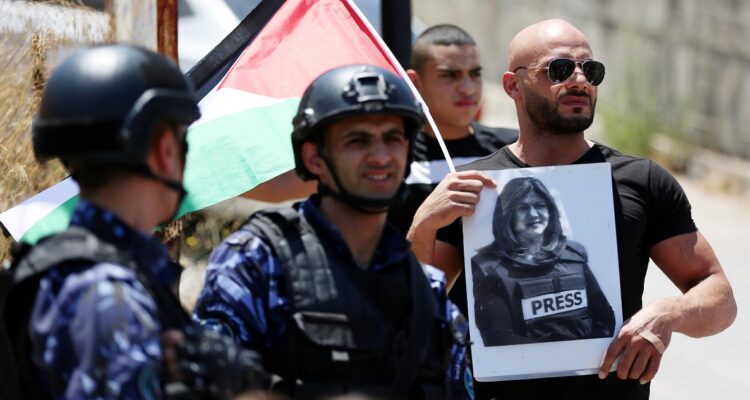 Protestas por el asesinato de Shireen Abu Akleh.