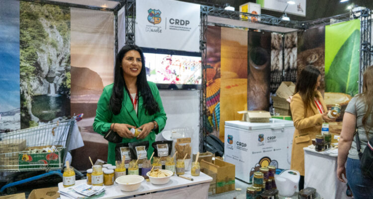 Stand región del Maule en feria Food & Service