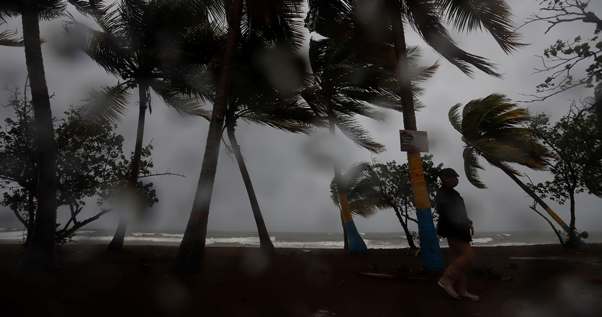 tormenta tropical Fiona
