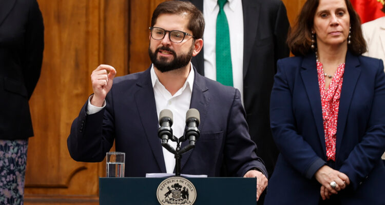 TPP11: Boric dice que “no forma parte de su programa” y recuerda que lo votó en contra como diputado