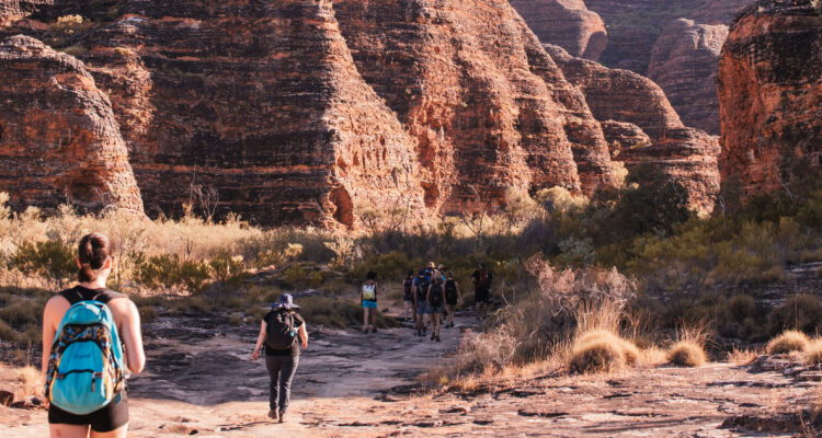 Empresa ofrece pagar por viajar y crear contenido
