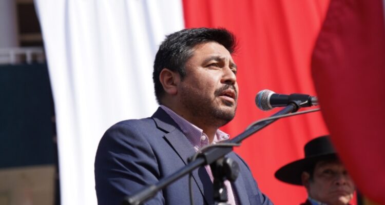 Alcalde de Loncoche solicita rapidez para concretar Tren