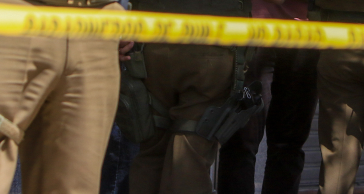 Tres adultos y un menor heridos deja ataque armado a furgón en Tirúa