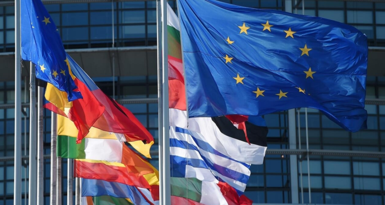 UE “toma nota” del compromiso de Chile por buscar una Constitución con más apoyos