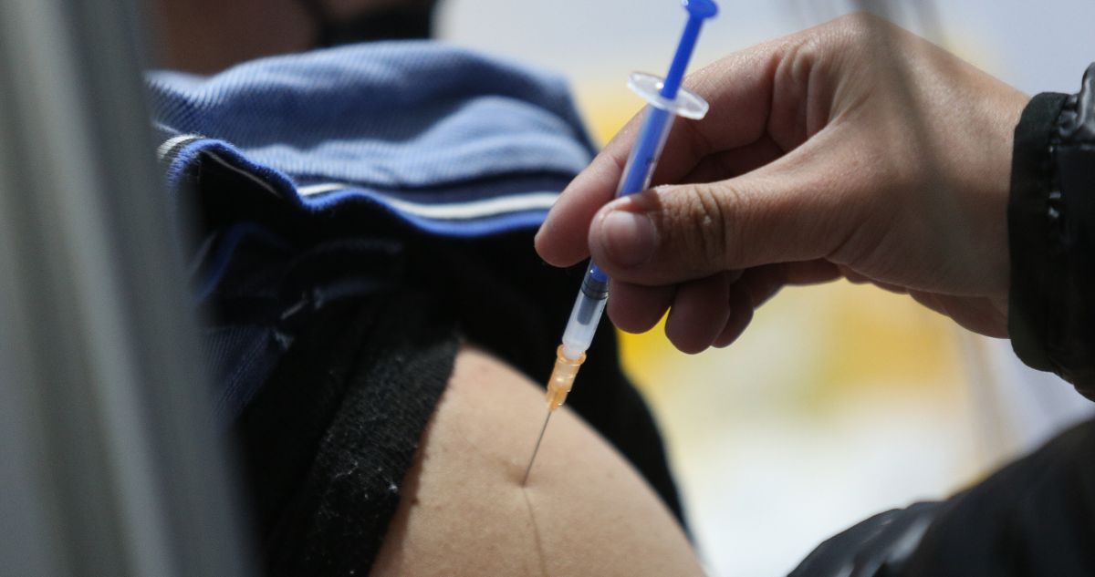 Anuncian vacuna bivalente anual contra el covid-19