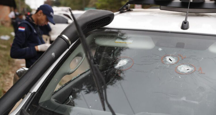 Fiscales y periodistas muertos: cómo la violencia se apoderó de la frontera entre Paraguay y Brasil