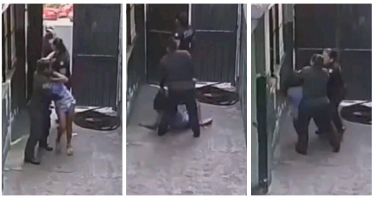 Capturas del video en que las policías agreden a la joven.