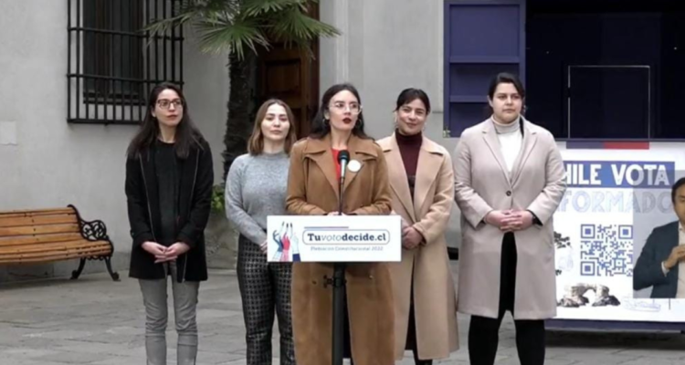 fundador Evópoli ropa Vallejo