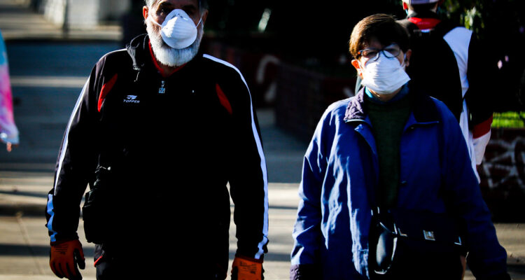 expertos-llaman-uso-mascarilla-obligatorio