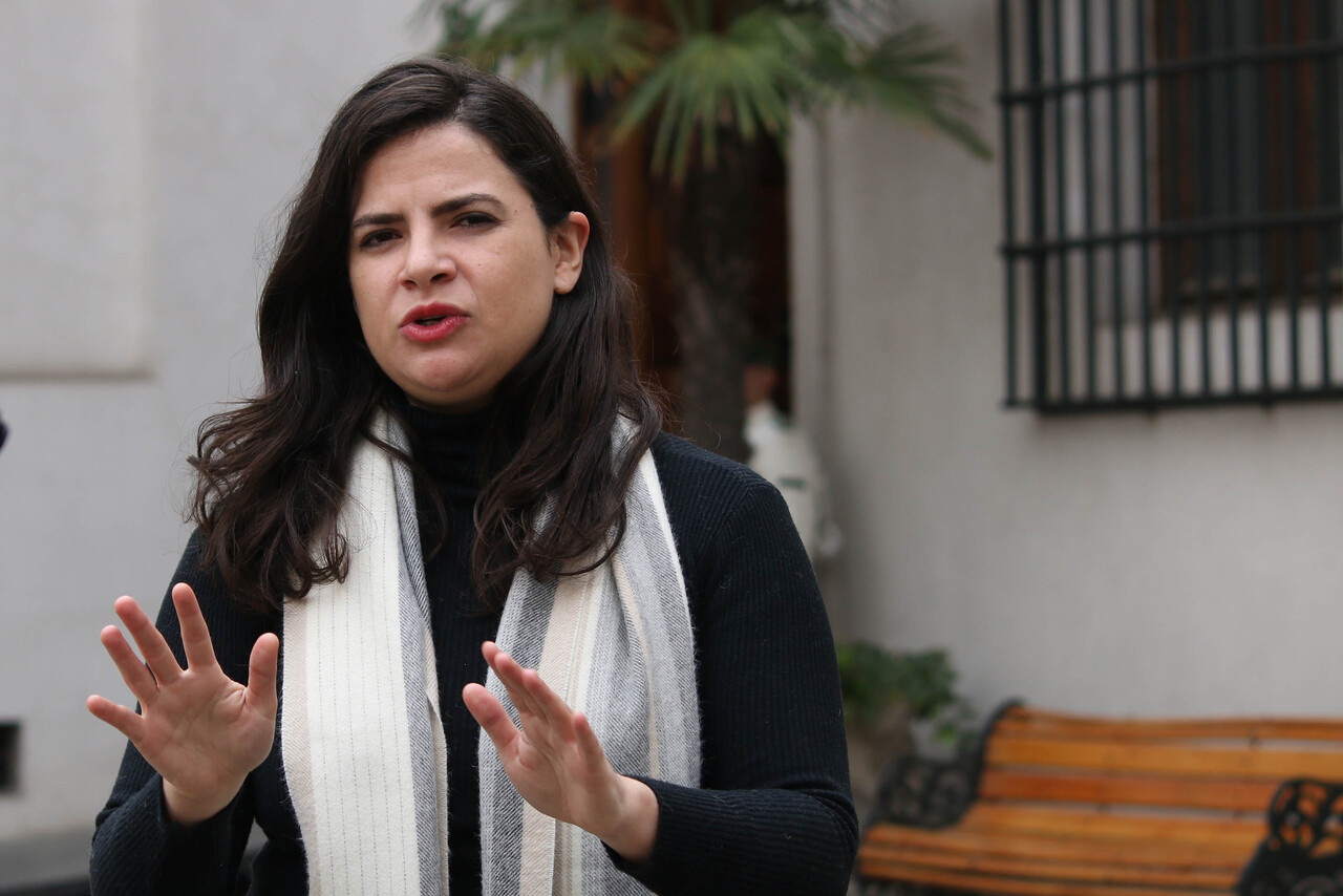 parlamentarias-emplazan-ministra-orellana