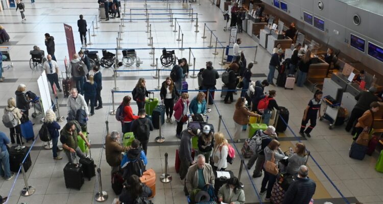 Aerolíneas rechazan nuevo impuesto que quiere imponer Argentina y realizan comparación con Chile