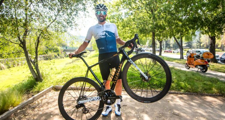 Alberto Contador en Chile para competir en Puyehue