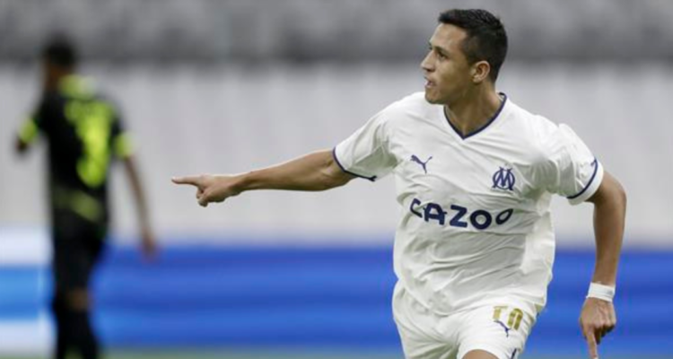 Alexis Sánchez es condecorado como el mejor jugador del mes en el Olympique de Marsella.