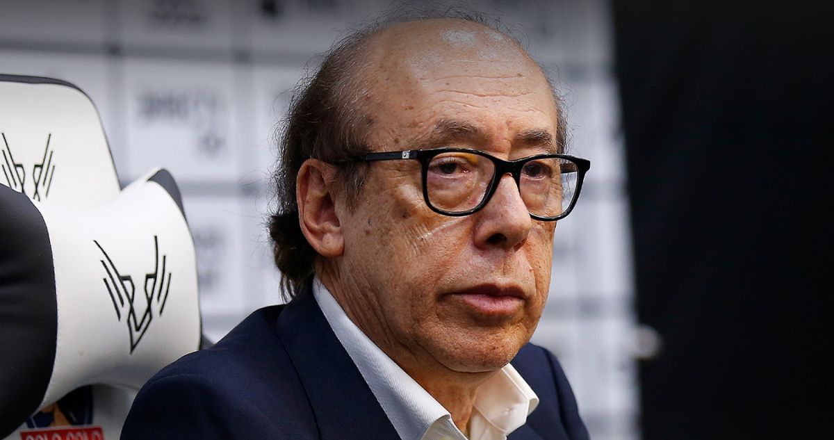 La alegría y emoción de Alfredo Stohwing, presidente de Colo Colo