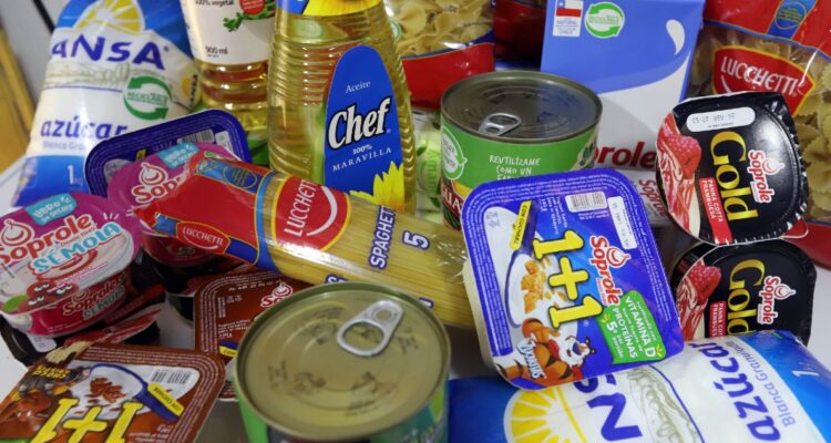 Valor de la canasta básica de alimentos en Chile sigue con alzas récord y traspasa los $60 mil
