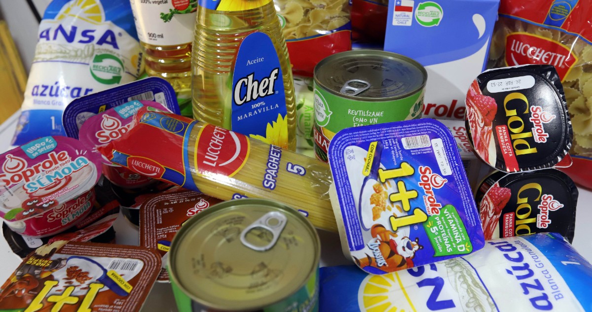 Valor de la canasta básica de alimentos en Chile sigue con alzas récord y traspasa los $60 mil