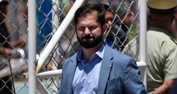 expulsión extranjeros Boric