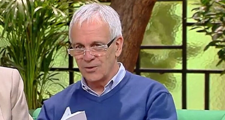 El comunicador Augusto Góngora sonriendo en su aparición en TVN.