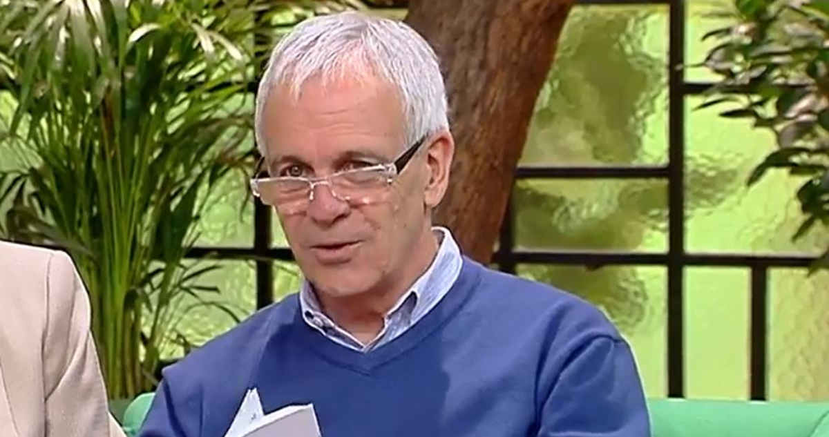El comunicador Augusto Góngora sonriendo en su aparición en TVN.