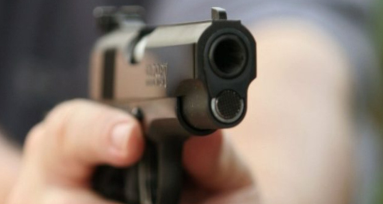 Balean a hombre en Valparaíso