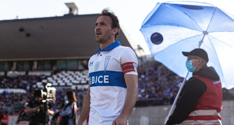 Beausejour llena de elogios al ‘Chapa’ Fuenzalida en su adiós a la UC