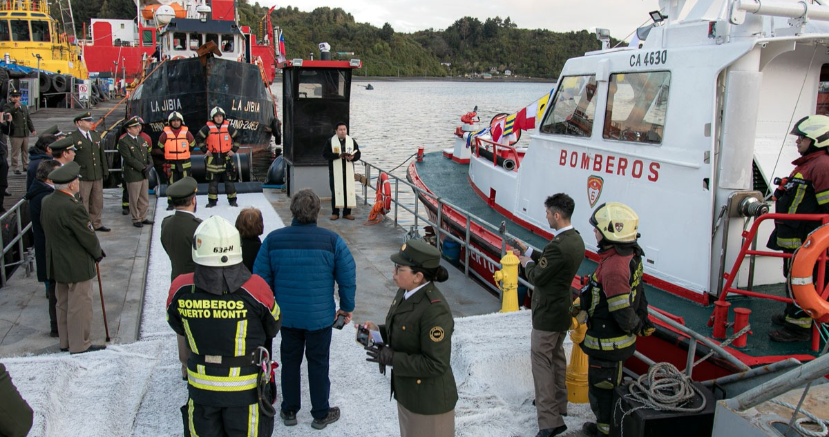 bomberos de Puerto Montt contará con primera lancha-bomba
