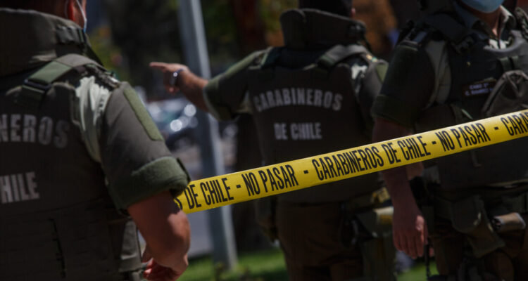 PDI detuvo a adolescente acusado de disparar contra carabinero en San Miguel