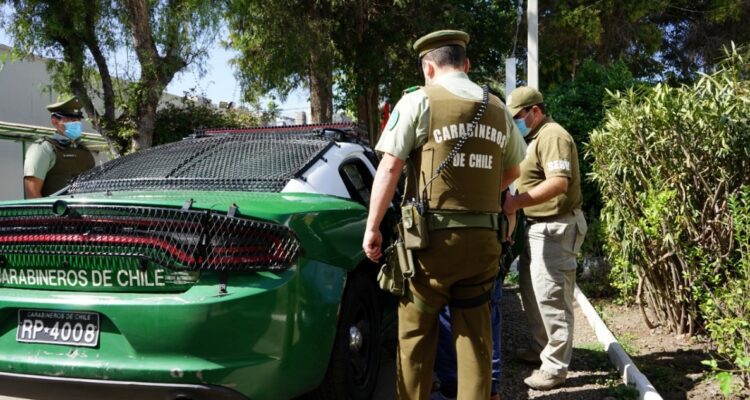 Carabinero de franco frustra robo de vehículo de alta gama en Las Condes
