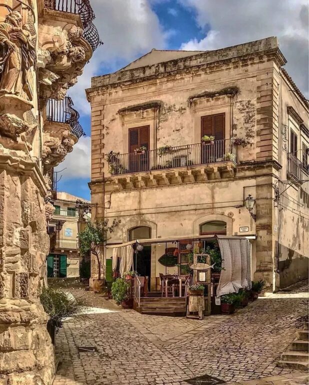 Casas en Sicilia, Italia