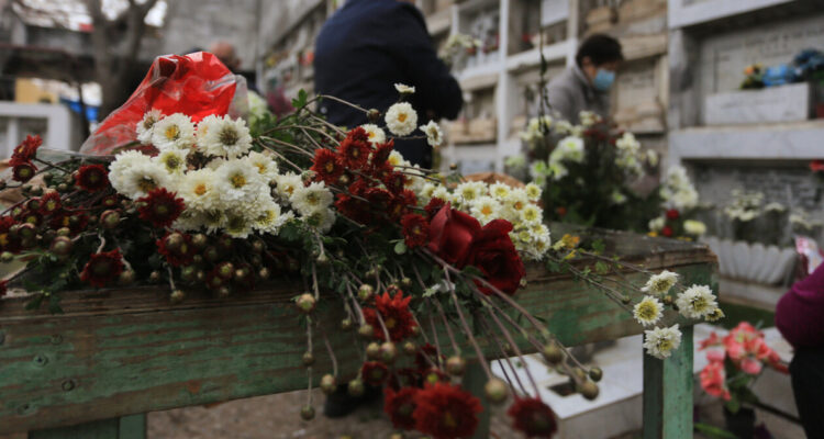 Advierten cobranzas por sepulturas en estado de abandono en cementerio de Osorno