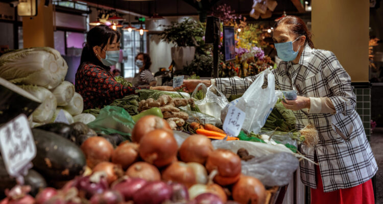 China aplaza la entrega de datos del PIB hasta después de histórico congreso del Partido Comunista