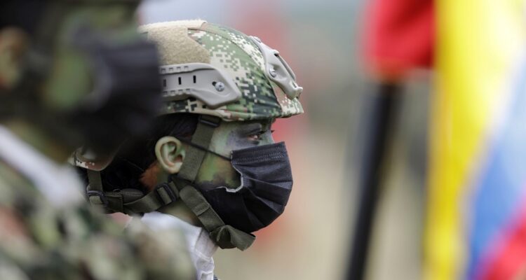 Investigan vulneración a FFAA de Colombia por los mismos hackers que filtraron información en Chile