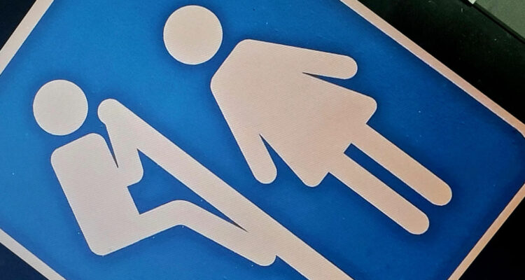 Foto contexto delito en baños UMAG