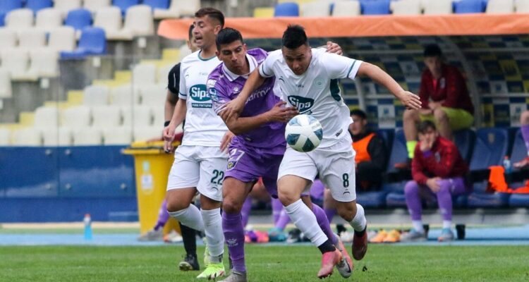 Deportes Concepción vs Rodelindo Román.