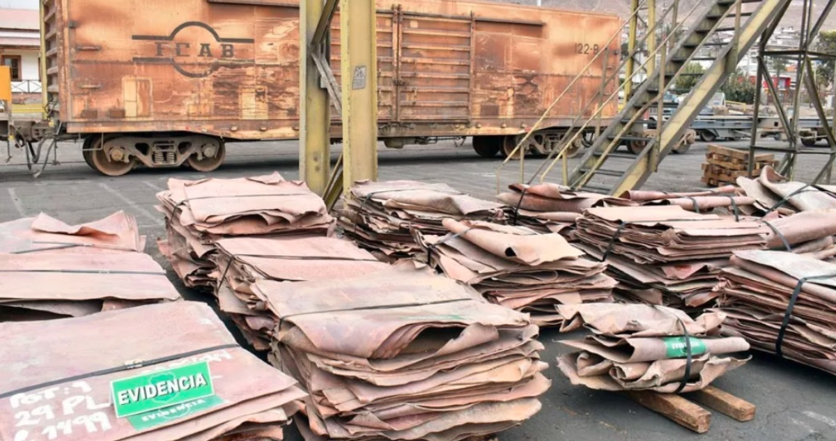 Cátodos recuperados del Ferrocarril Antofagasta Bolivia