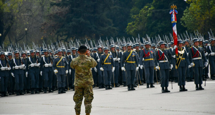 Operación Topógrafo: Ejército espió a funcionarios “infieles” y a denunciante de acoso laboral